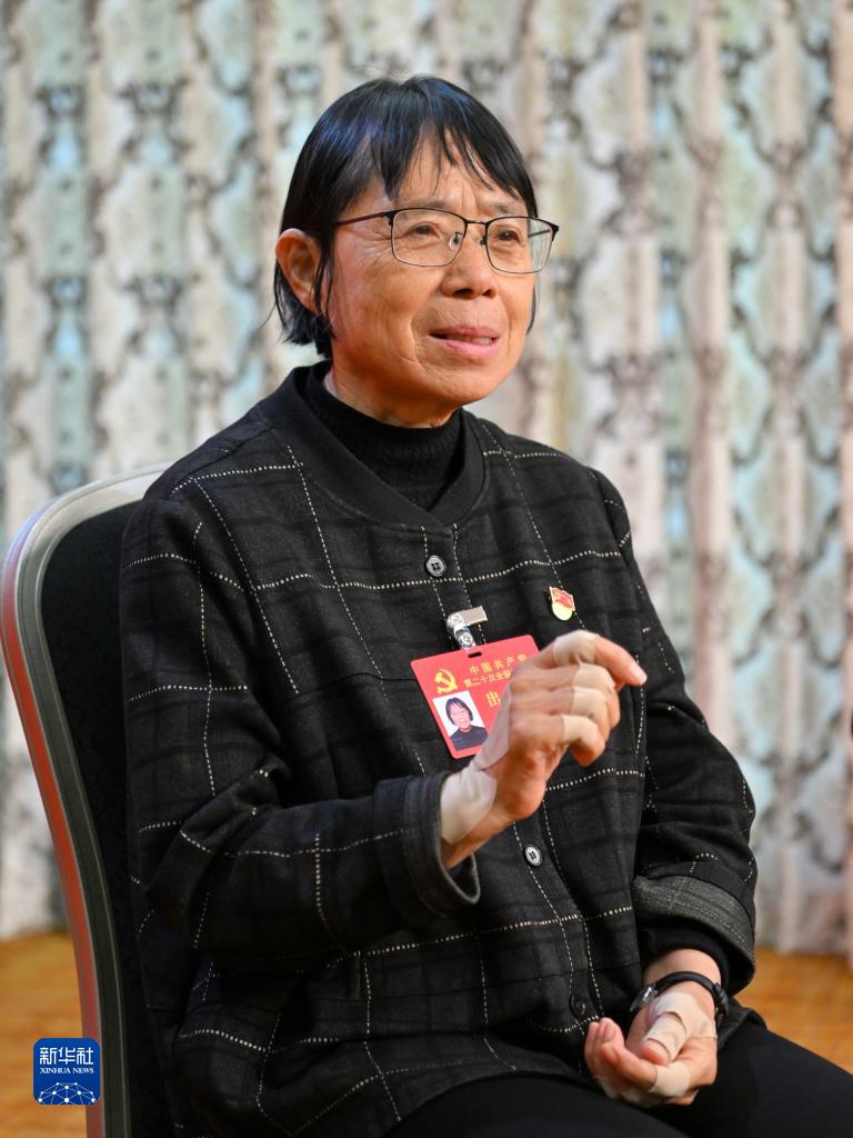 二十大故事 | 张桂梅代表的新梦想