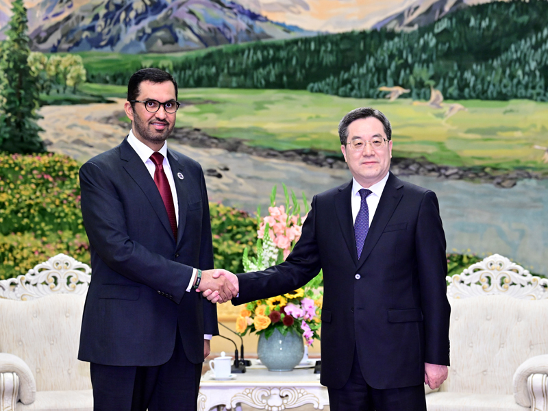 <b>丁薛祥会见联合国气候变化迪拜大会候任主席苏尔坦</b>