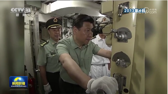 <b>习近平回信勉励海军潜艇部队某艇员队 努力锻造全面过硬的水下尖兵 为实现建军一百年奋斗目标作出更大贡献</b>