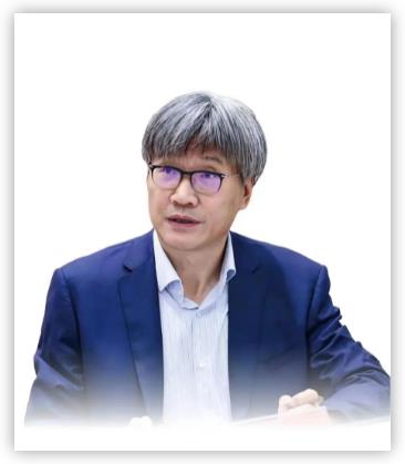 东西问｜北大副校长王博：从“瞻前顾后”中汲取文化力量