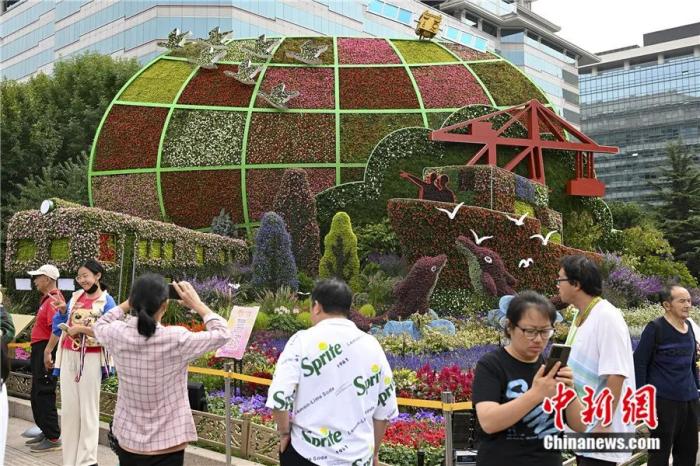 东西问 | 陆钢：共建“一带一路”如何在中亚展现“经济底色”？