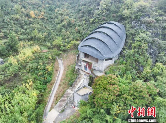 东西问丨黄万波：“巫山人”的神秘面纱有望逐步揭开