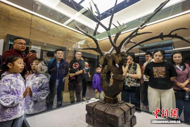 东西问丨李征宇：为何说楚文化是长江流域先秦文化集大成者？