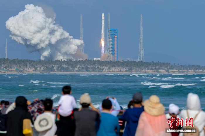 <b>中国成功发射卫星互联网低轨19组卫星</b>